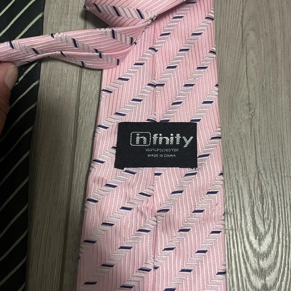 3/$20 Lot of 3 Men's Neck Ties Misc Brands Stripe Designs - Picture 5 of 7